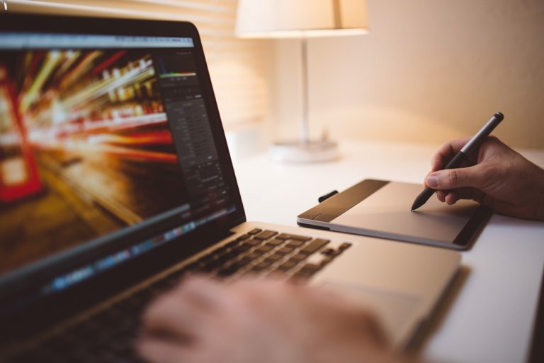 Read more about the article 3 Effective Strategies to Deal with Negative Consumer Reviews